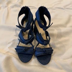 Alexandre Birman denim bow detail block heel sanda